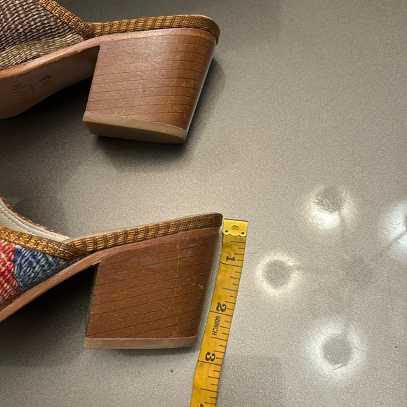 Stylish Multicolor Mules - Picture 7 of 7